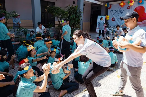 Hình ảnh minh họa cảnh báo hoạt động đáng ngờ trên tài khoản MCW77 Casino